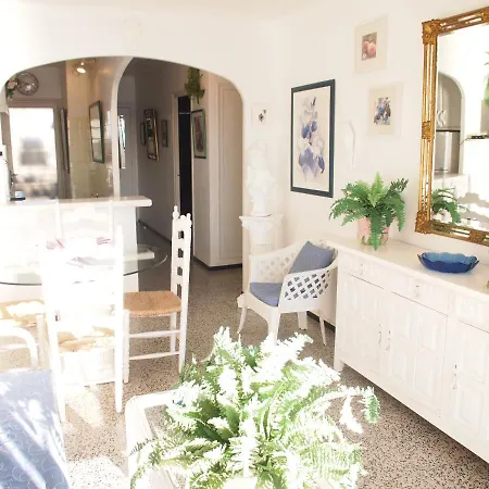 Miramar 37a Apartment *